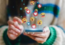 В рамках нового партнерства, покликаного допомогти школам забезпечити безпеку учнів в Інтернеті