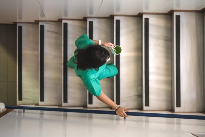 eb8d87b7-d9a7-4693-a192-6ea93d49f436