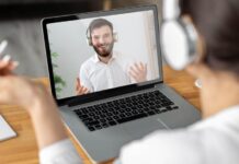 Топ-10 Онлайн-Курсов Разговорного Английского в Индии: Полное Руководство