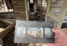 Заброшенные Медиа: Как Житель Джорджии Возрождает Забытые VHS-Кассеты и CD-Диски