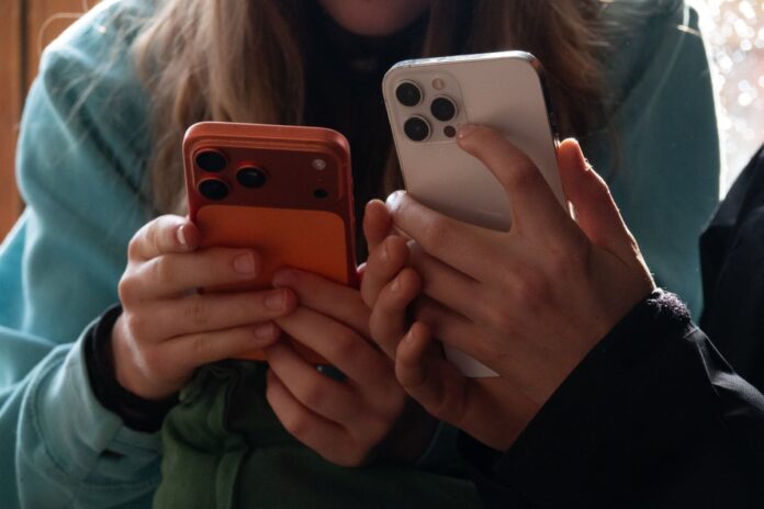 3b505916-b975-43ca-845b-9e097b532e83