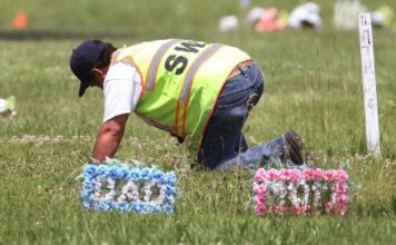Мосс допоміг схопити відомих грабіжників могил