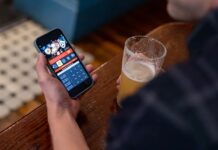 Зв’язок між спортивними ставками та збільшенням епізодів запійного пияцтва серед молодих чоловіків