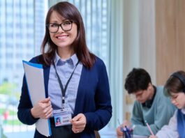 Розвиток вашої педагогічної кар’єри: посібник з найкращих онлайн-магістерських програм