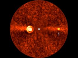Trovare accidentalmente il fantasma in Beta Pictoris